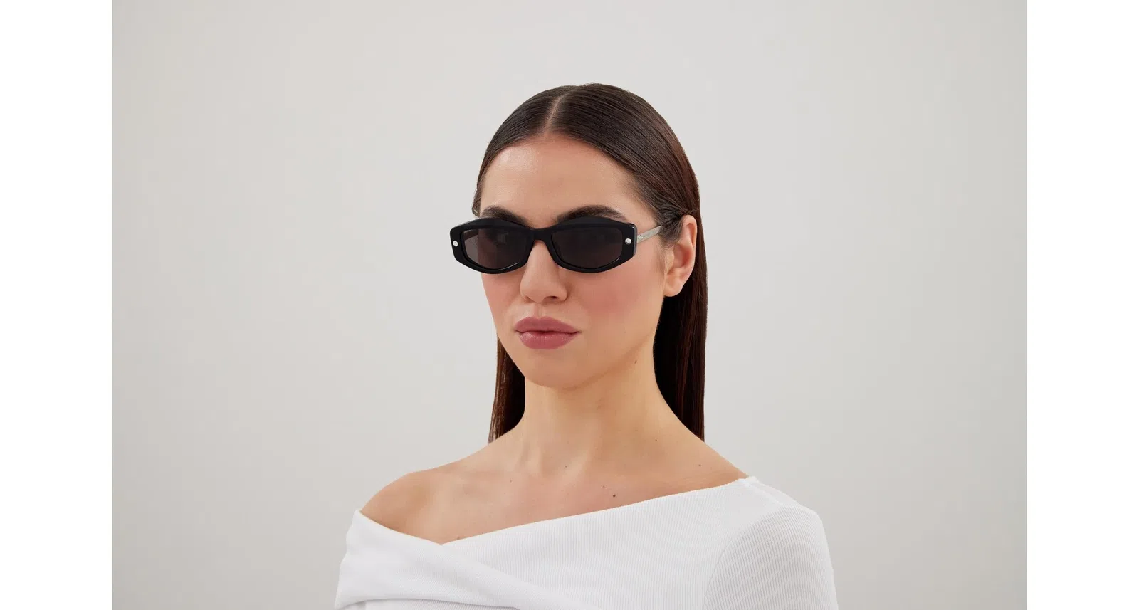 Alexander McQueen AM0482S Sunglasses - view 5